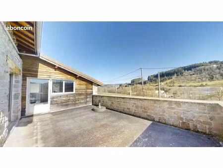 maison 5 pièces 11 m²