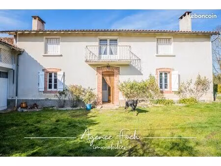 maison 5 pièces 202 m²