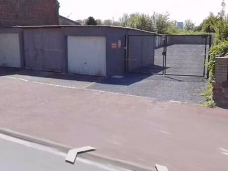 garage a loué roeulx face intermarché