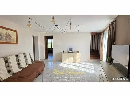 maison 4 pièces 93 m²