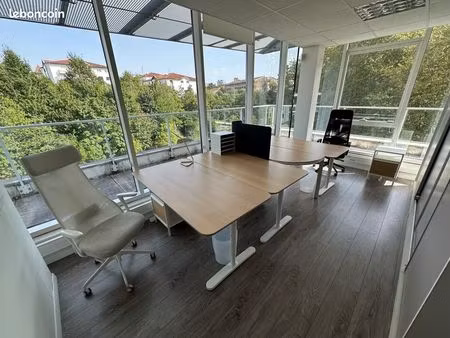 bureau privatif meublé - 18m2 - tout compris