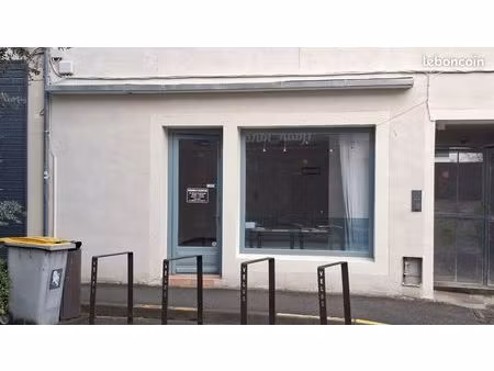 local commercial pau