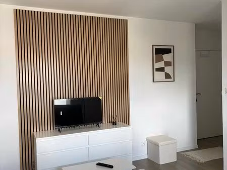 studio meublé neuf avec parking - proche centre + tram