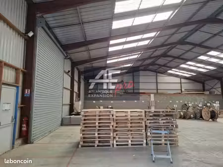 local d'activite 1125 m² prinquiau