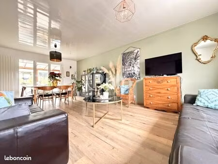 maison 6 pièces 113 m²