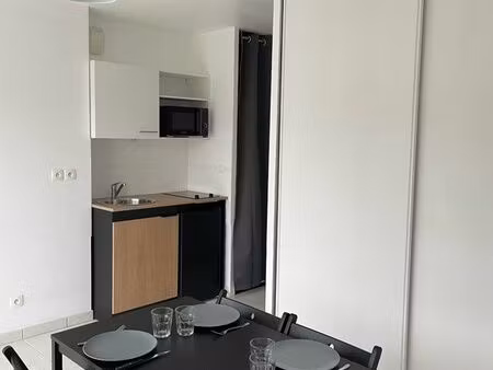 studio meublé 29m2 avec terrasse