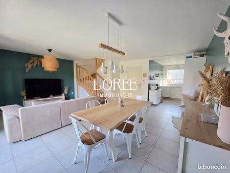 maison 4 pièces 85 m²