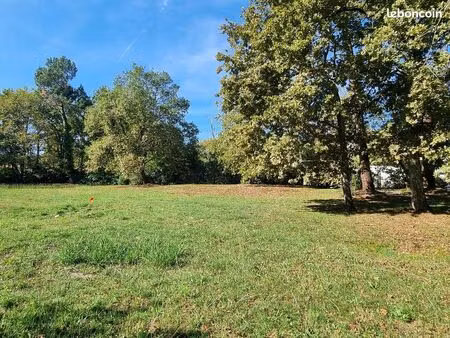 terrain 1 620 m² saint medard en jalles