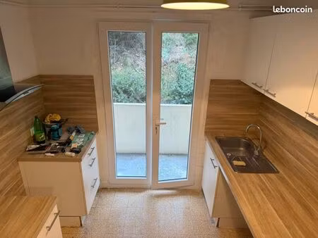 apparemment 2 pièces