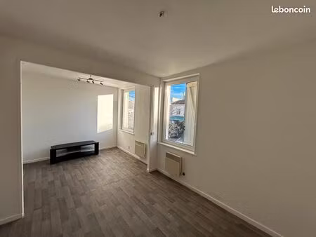 immeuble 3 pièces 100 m²