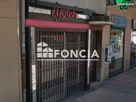 local commercial 30 m²