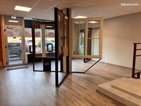 local commercial 75 m²