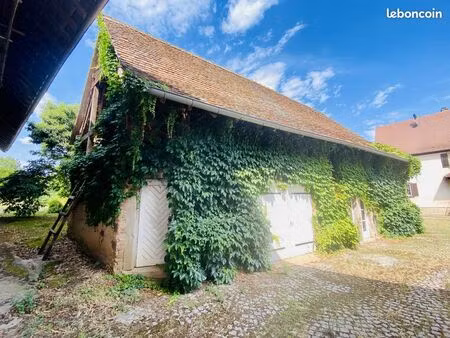 ferme 4 pièces 150 m²