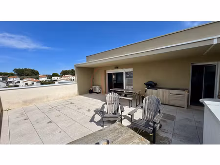 t3 dernier étage terrasse spectaculaire de 45 m2