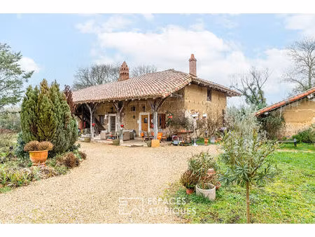 corps de ferme de 290 m² avec dépendances à saint-etienne-sur-reyssouze