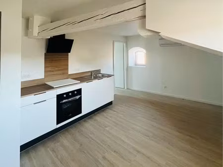 location t2 dahlenheim 40m2