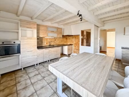 appartement t3 72m² dernier étage à villeneuve-tolosane