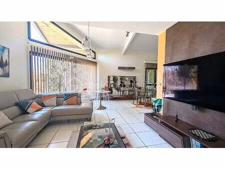 maison de 175 m² à rouffiac-tolosan