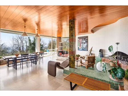 limonest - 238 m² - icône californienne des années 60 - vue exceptionnelle