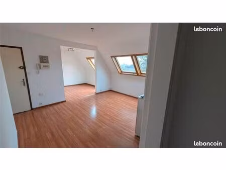 appartement lumineux f2 avec garage & cave