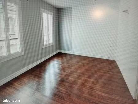 appartement f3 83m2 2eme étage