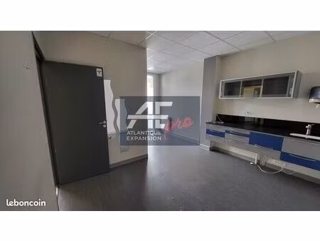 bureaux 82 m² saint nazaire