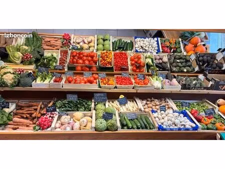 commerce epicerie fruits et legumes  cave à vin  fromages  cremerie  epicerie fine