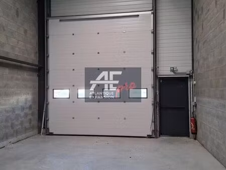 local d'activite 160 m² donges