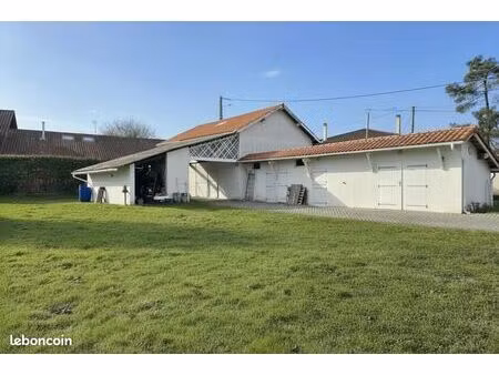 maison 7 pièces 140 m²