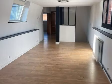 maison à louer 2 chambres 82m2