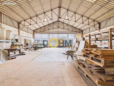 inconnu 2 pièces 350 m²