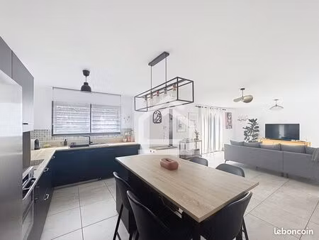 maison 4 pièces 105 m²