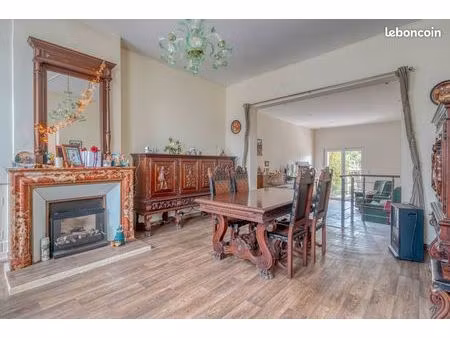 belle maison ancienne sur cadaujac