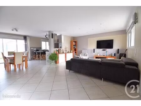 maison 5 pièces 119 m²