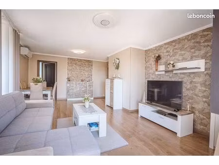 appartement 5 pièces de 130 m²