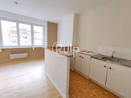 immeuble 3 pièces 154 m²