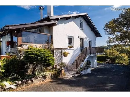 maison 6 pièces 166 m²