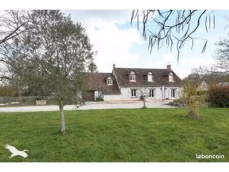 longère 6 pièces 135 m²