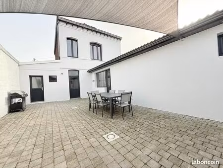 maison 5 pièces 140 m²