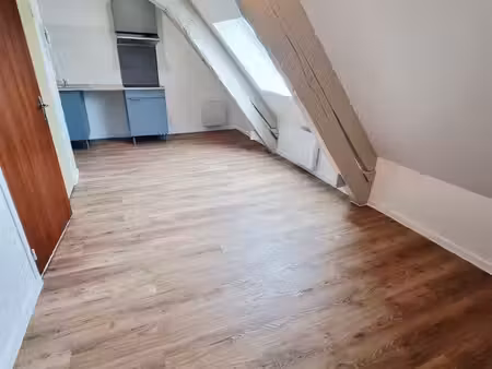 appartement studio à louer - 1 pièce - 12 43 m2 - gourdon - 46 - midi-pyrenees