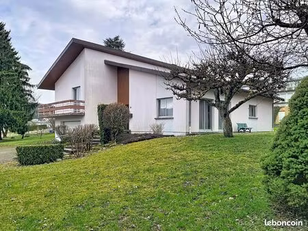 maison d’architecte 176 m² – 4 chambres – 26 ares – vue montagnes – masevaux