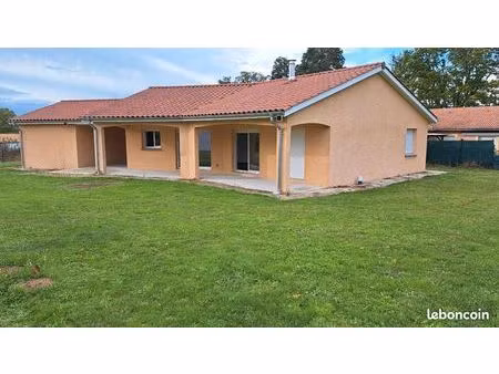 locations d'une maison plain pied 115m2