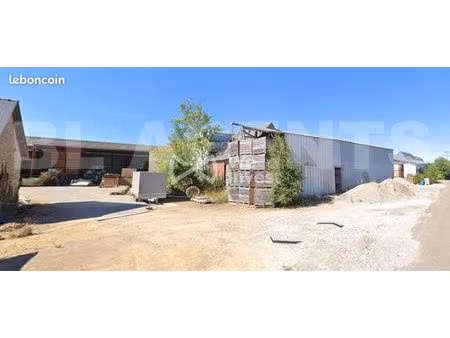 terrain 23814 m² commer