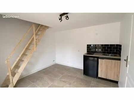 f2 neuf cinqueux centre ville 35m2 au sol