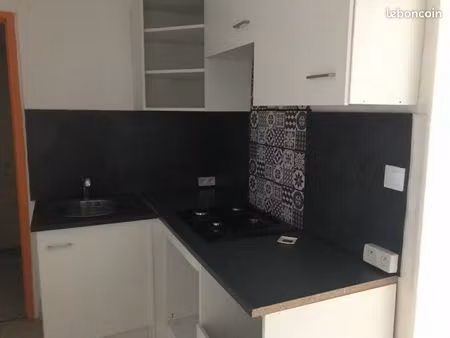 f3 avec cours privative