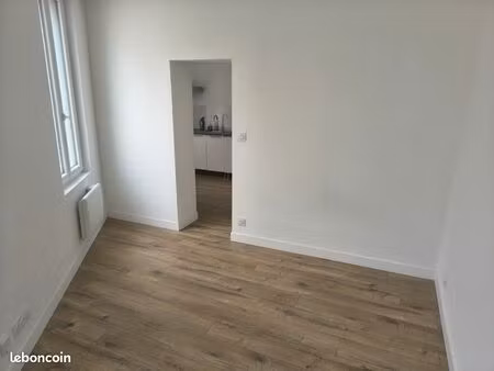 local professionnel hyper centre