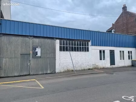 entrepot / hangar