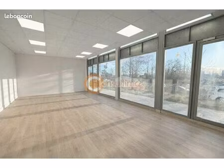 local commercial 95 m²