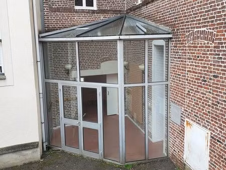 local professionnel ou à usage de bureau