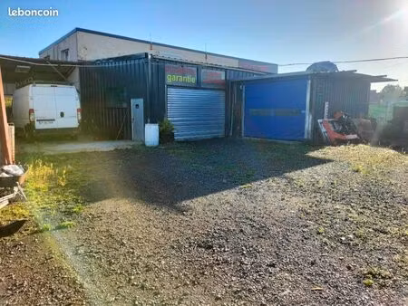 garage/ local artisan avec accès utilitaire